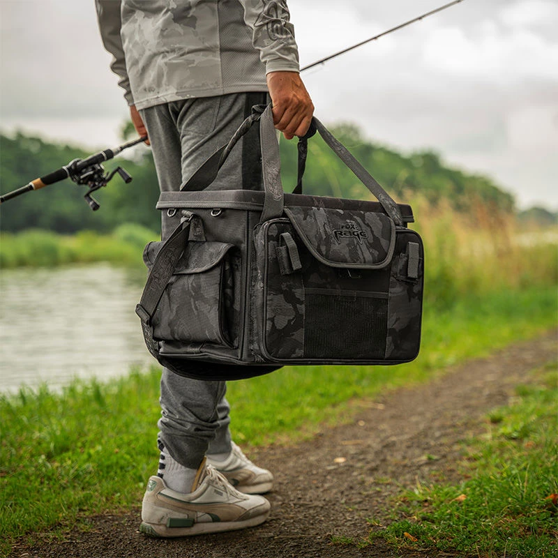 Fox Rage Camo Voyager Moulded XL Carryall